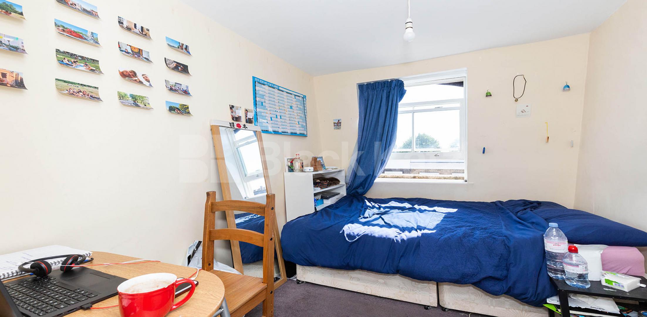 			GOOD FOR 4 SHARERS!, 3 Bedroom, 1 bath, 1 reception Flat			 York Way, CALEDONIAN ROAD